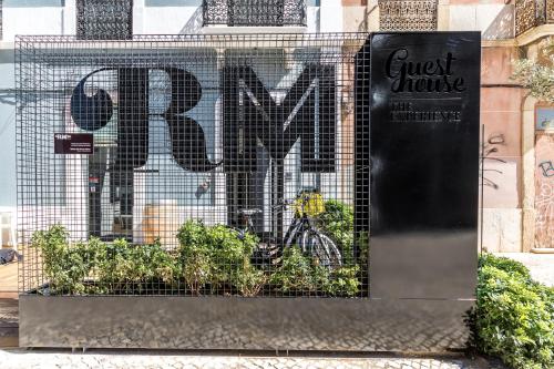 RM Guest House - The Experience