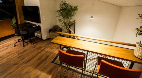 Home Again Nygata 16