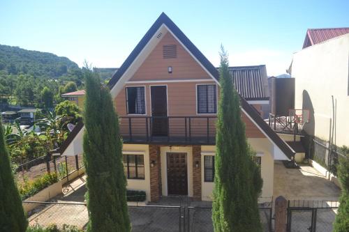 Zya Transient House