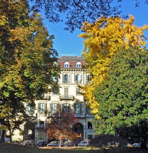 Roma e Rocca Cavour