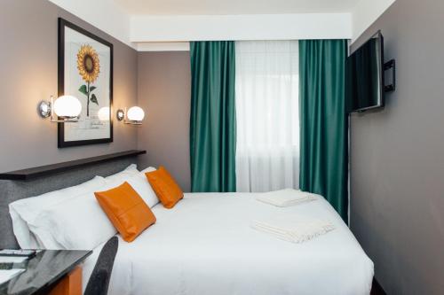 Hotel Malcom & Barret