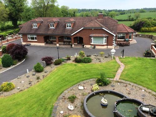 Plantation Lodge B&B