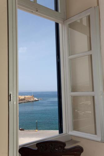 Pandora Suites Hotel