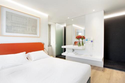 Lisbon Serviced Apartments Ascensor da Bica