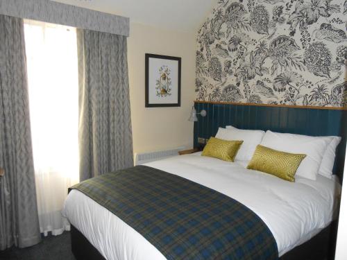 Pen and Parchment by Greene King Inns