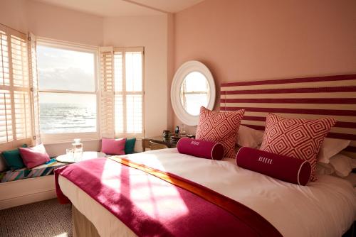 Brighton Harbour Hotel