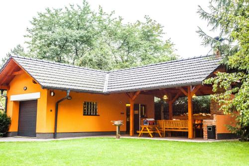 Apartmány U Červeného stromu