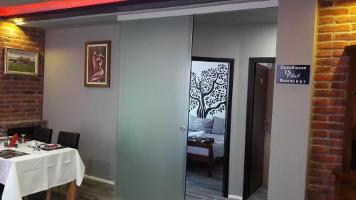 Hostel In Club