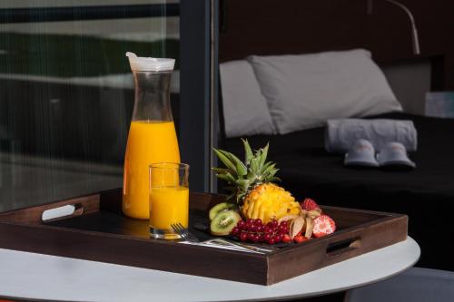 TäCH Madrid Airport Hotel