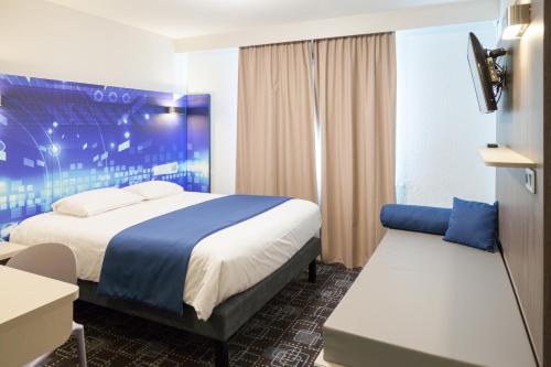 Kyriad Poitiers - Jules Verne Site du Futuroscope