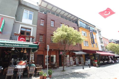 Gul Sultan
