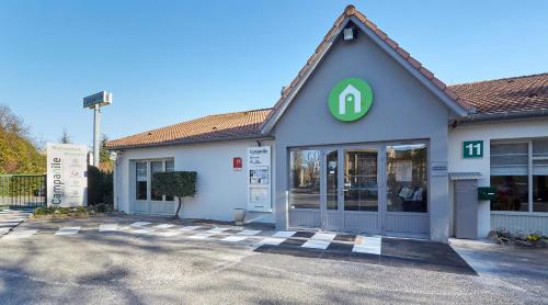 Campanile Aix En Provence Est - Meyreuil