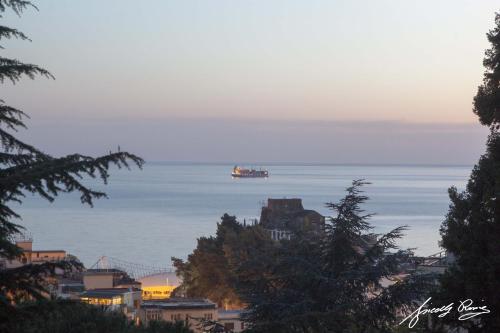 Le Ginestre Bed & Breakfast