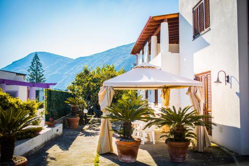 Casa Papiro Bed & Breakfast