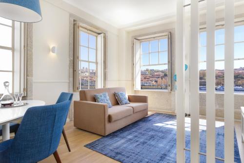 Oporto Home Apartments