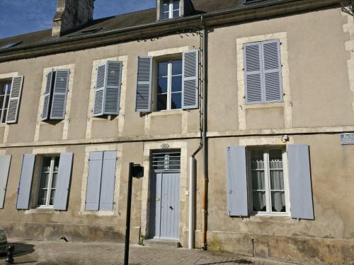 Aristide Apartments