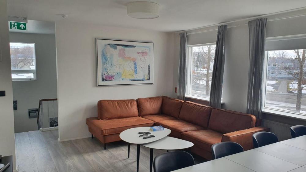 Post-Plaza Guesthouse