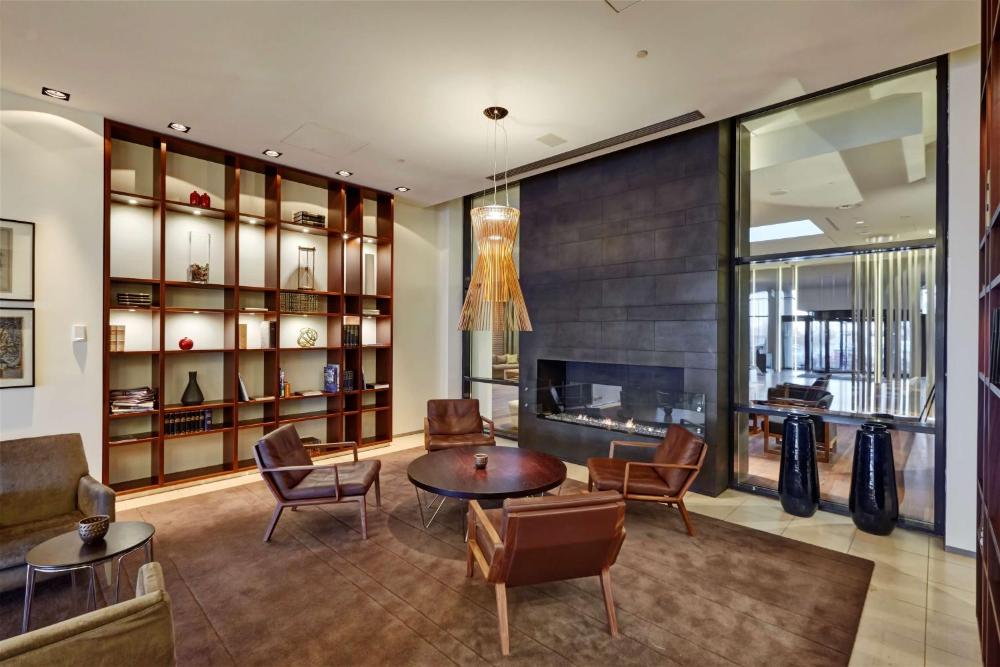 希尔顿雷克雅未克诺迪卡酒店(Hilton Reykjavik Nordica)